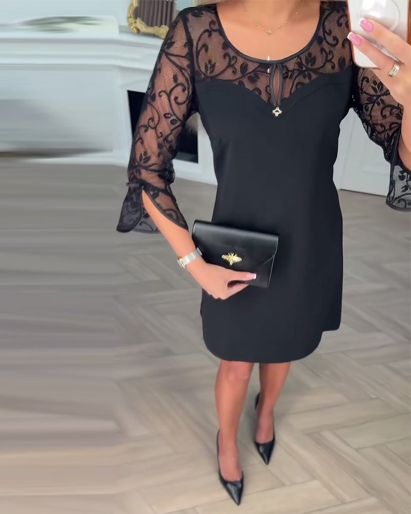 Juliana | A simple long-sleeved patchwork dress