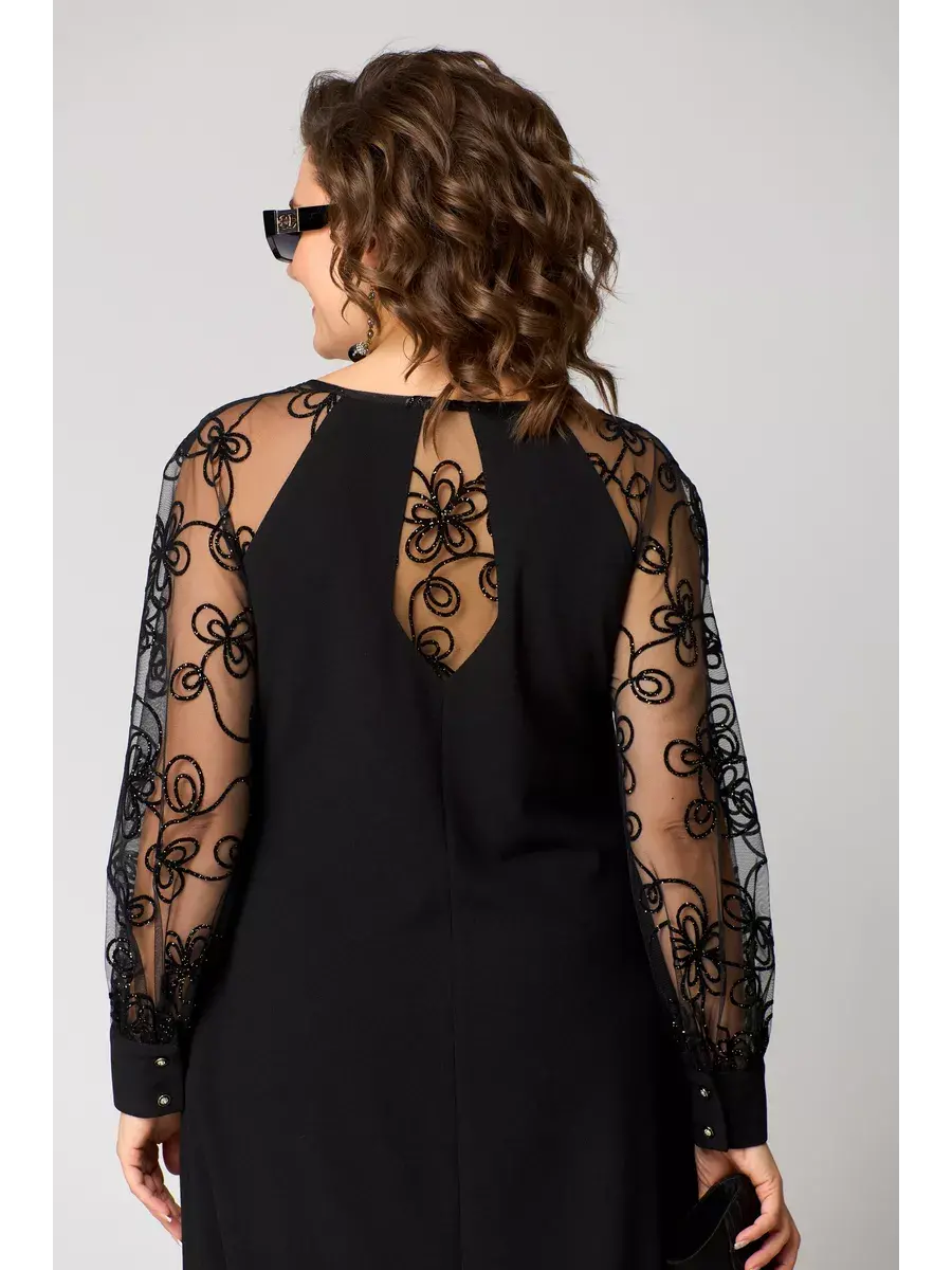 Barbara | An elegant, sexy black lace dress