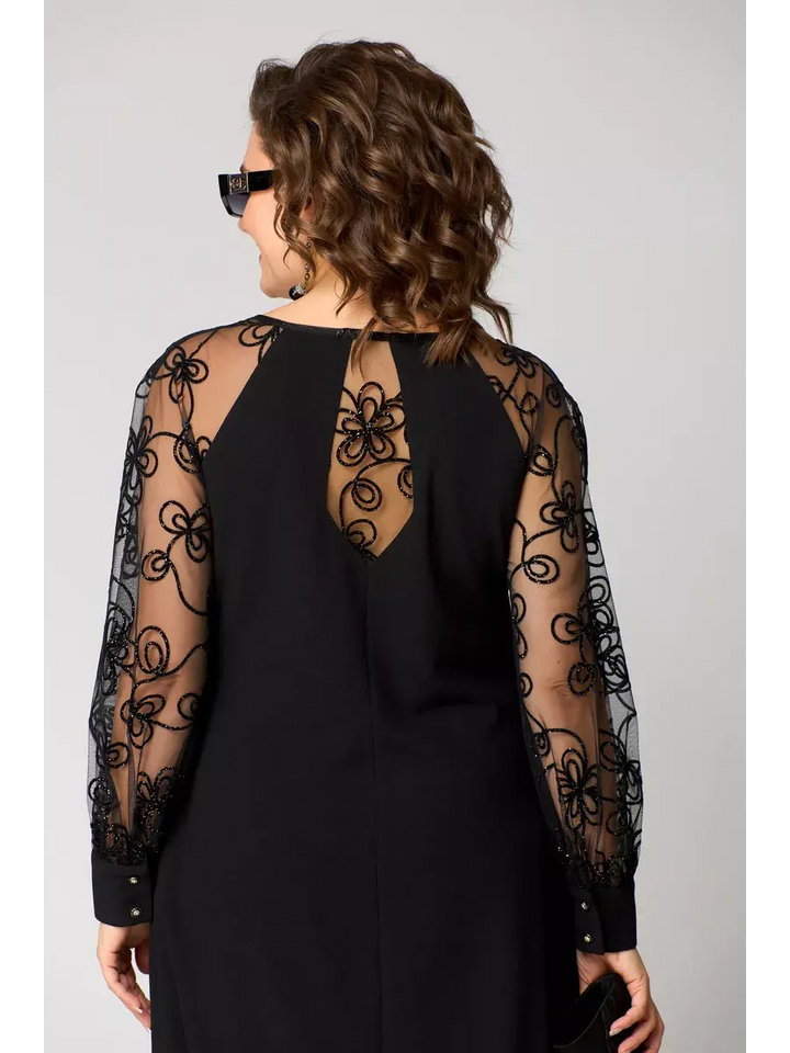 Barbara | An elegant, sexy black lace dress