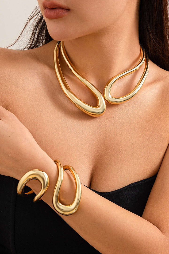 Isadora | Golden Necklace