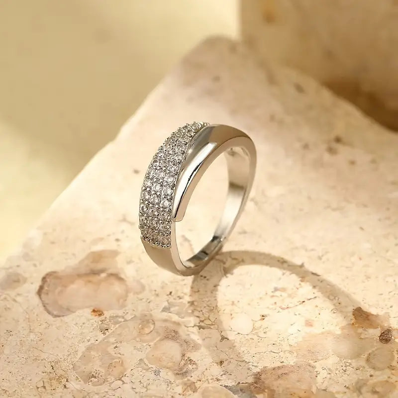 Leyna | Loving Ring