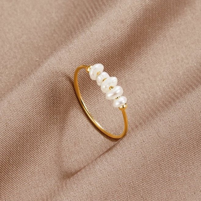 Siobhán Pearl Ring