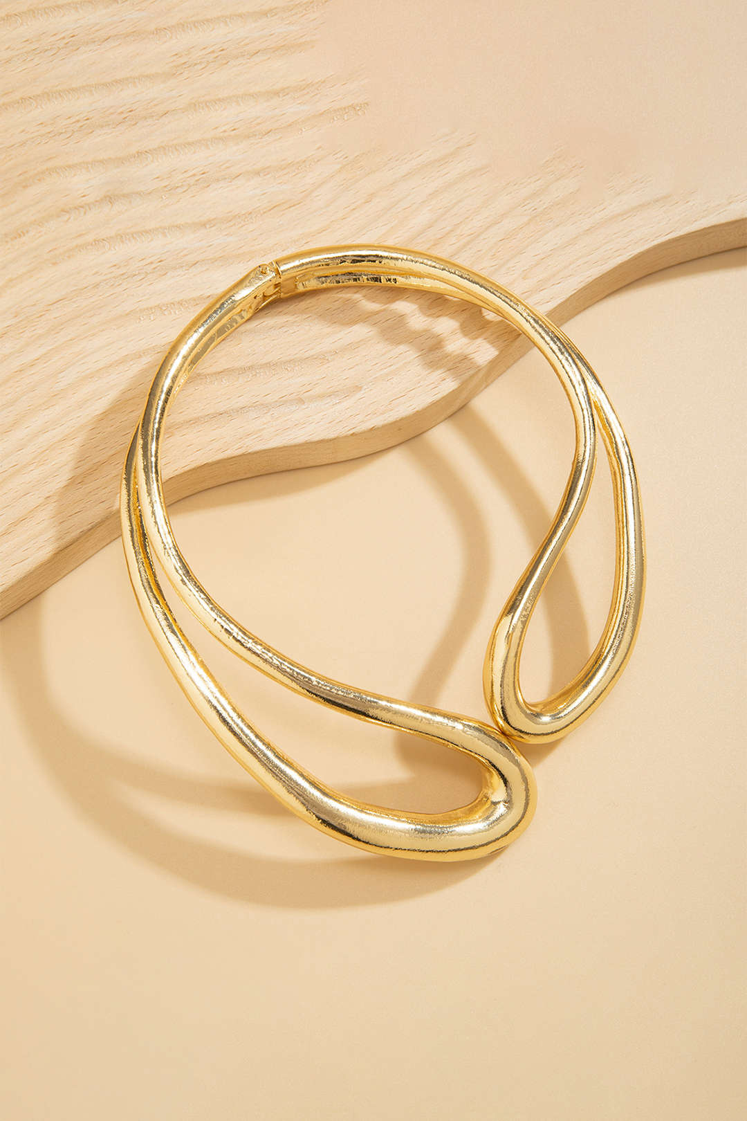Isadora | Golden Necklace